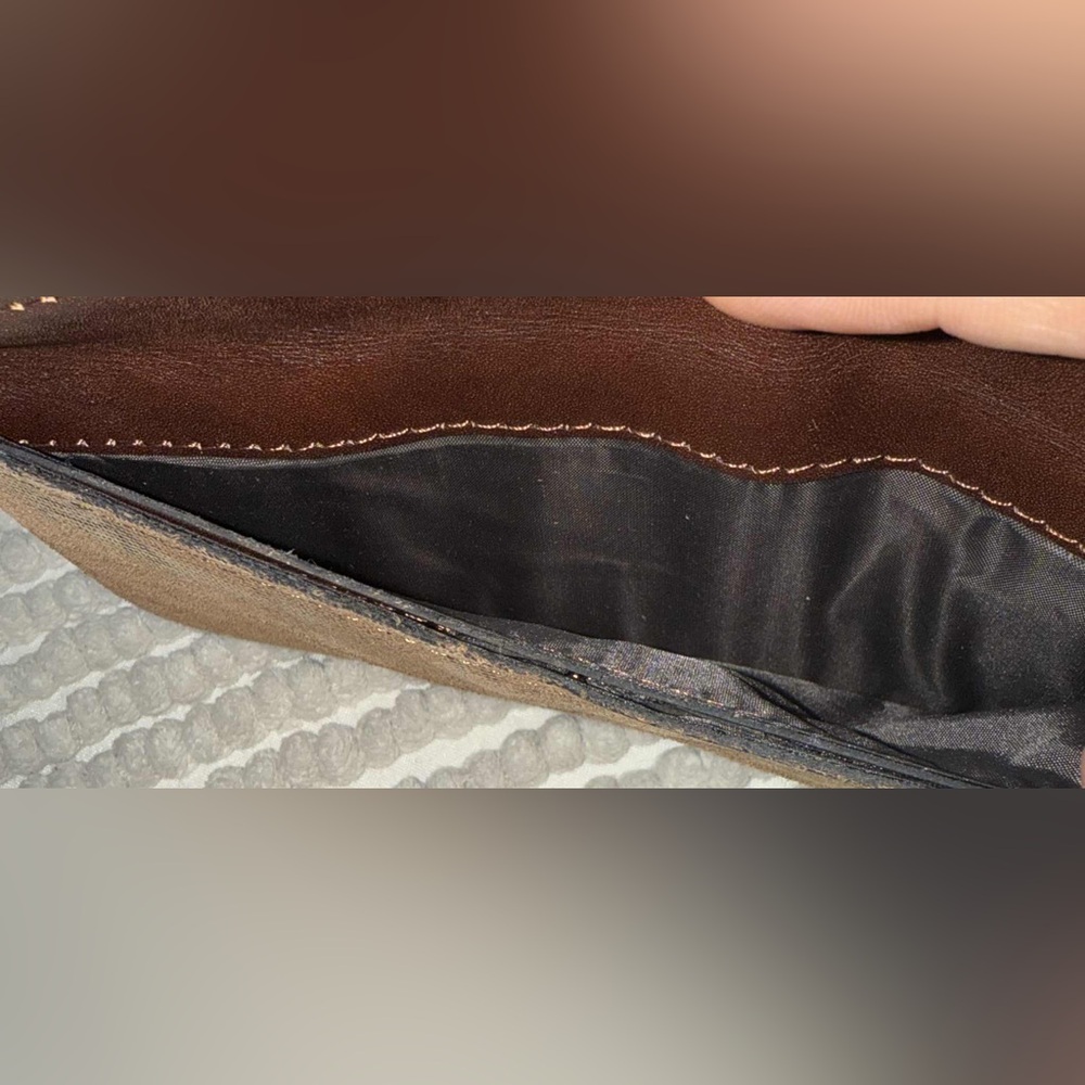 Brown Patricia Nash Wallet - Picture 5 of 5